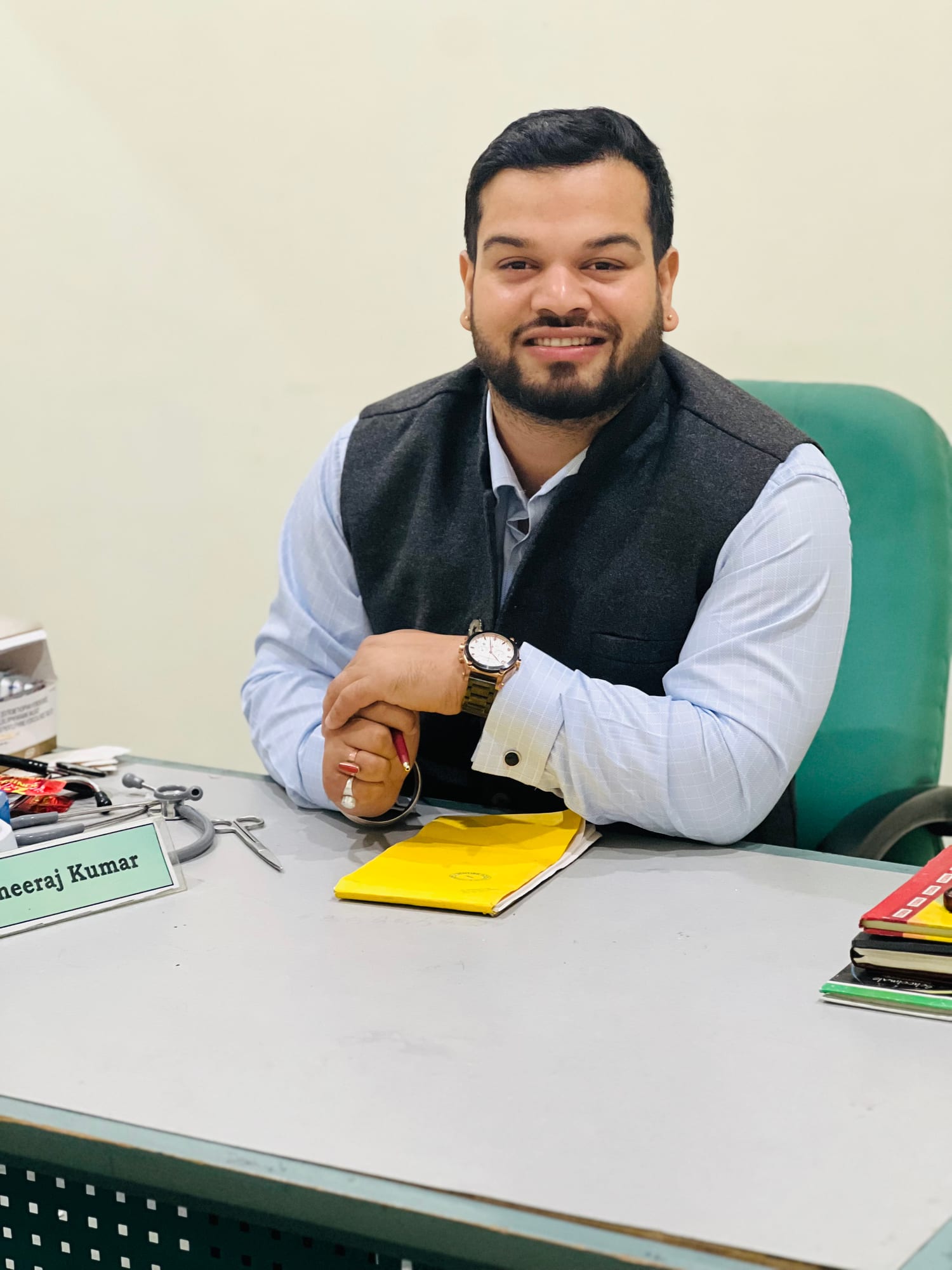 Dr. Dheeraj Kumar